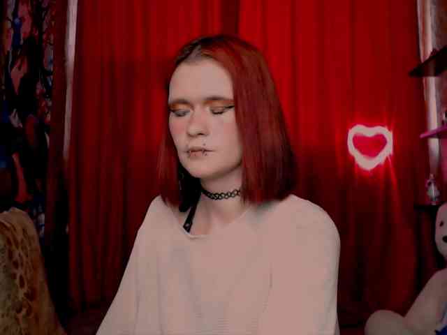 Velvet-and-Venom webcam