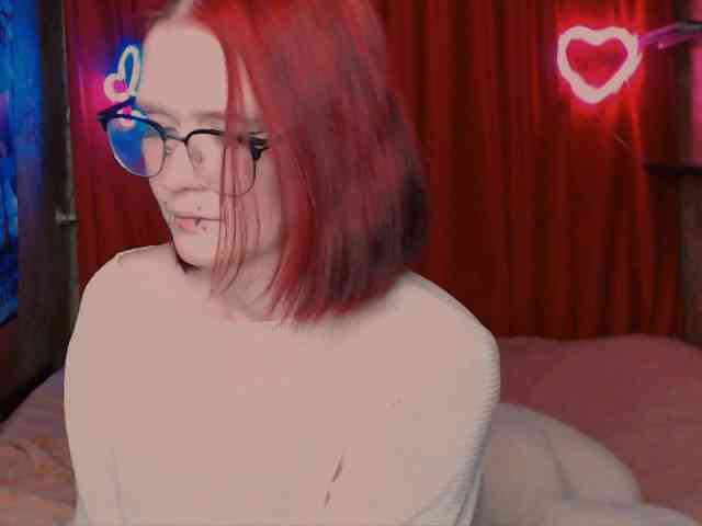 Velvet-and-Venom webcam