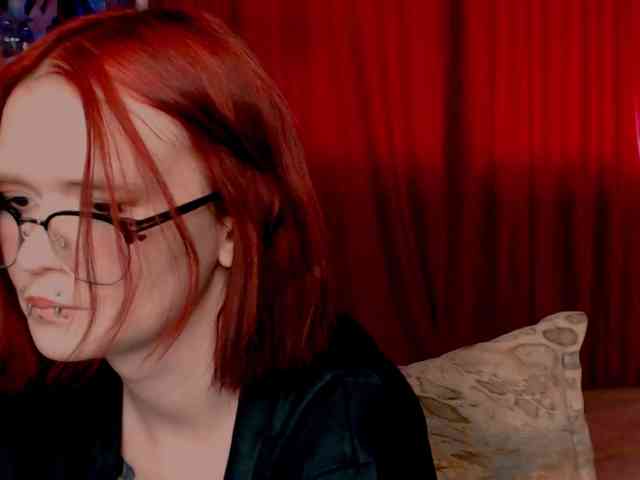 Velvet-and-Venom webcam