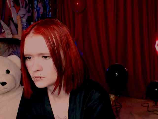 Velvet-and-Venom webcam