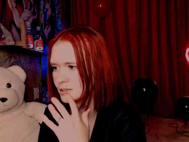 Velvet-and-Venom webcam