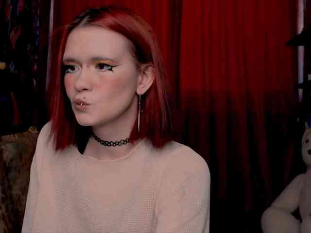 Velvet-and-Venom webcam