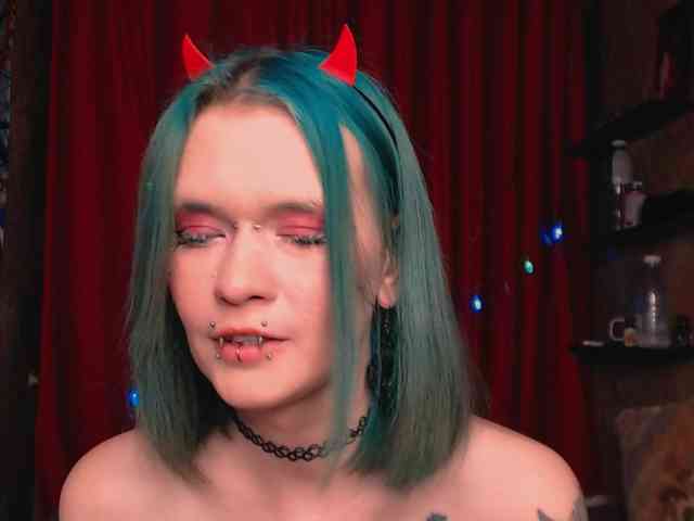 Velvet-and-Venom Velvet-and-Venom