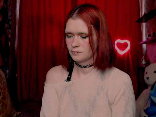 Velvet-and-Venom webcam