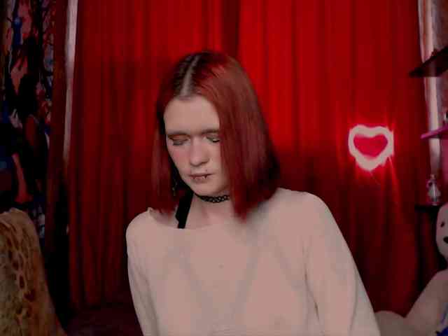 Velvet-and-Venom webcam
