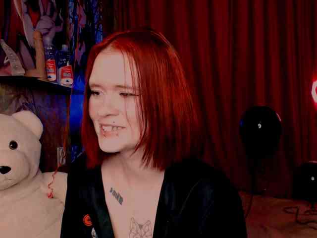 Velvet-and-Venom webcam