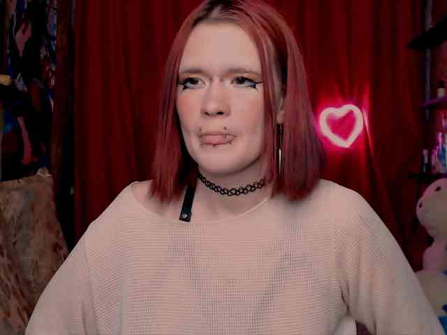 Velvet-and-Venom webcam