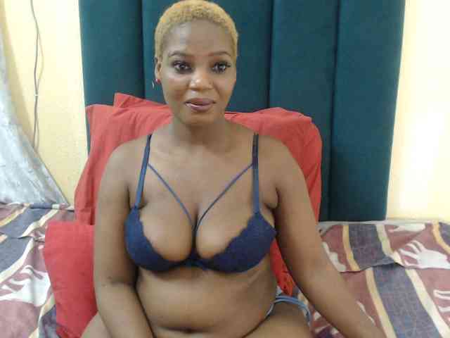 Fatassboodyxx webcam