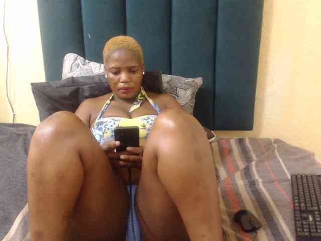 Fatassboodyxx