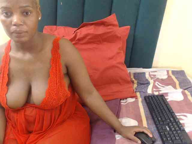 Fatassboodyxx webcam