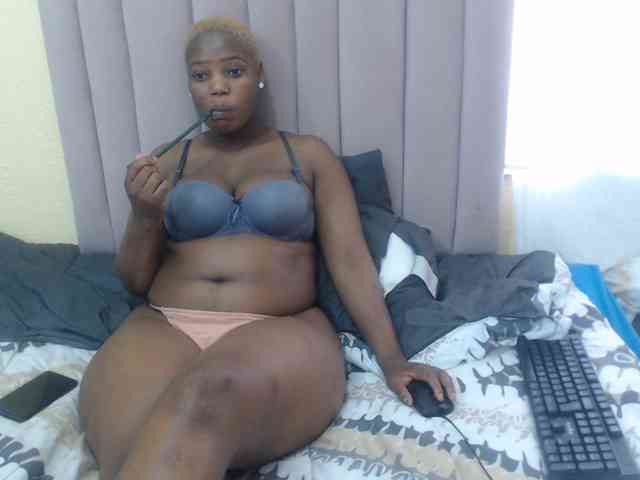 Fatassboodyxx