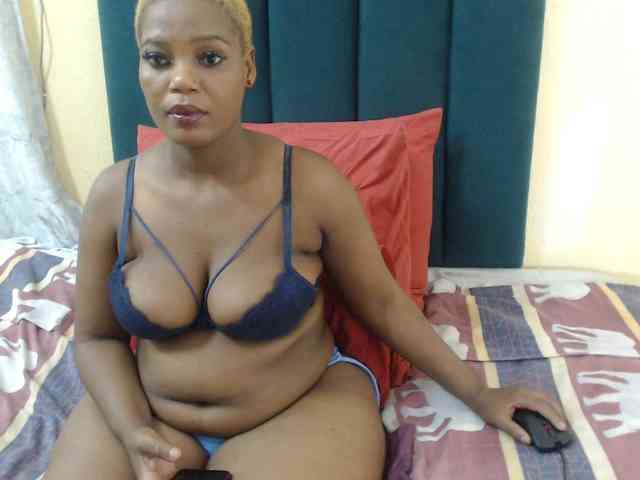 Fatassboodyxx webcam