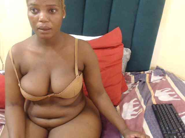 Fatassboodyxx webcam