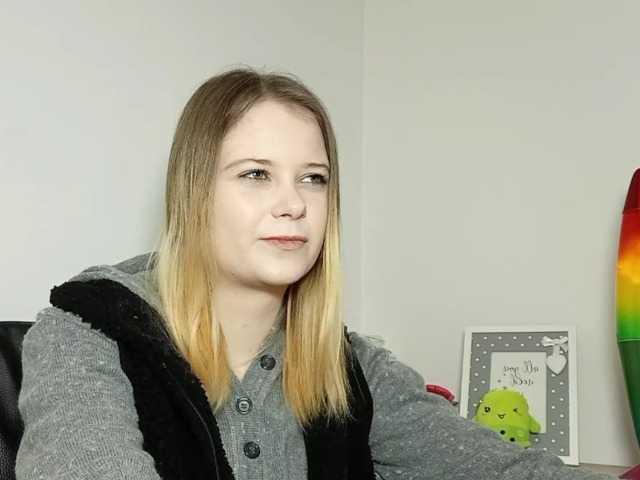 LydiaAngel webcam bongacams model stream image