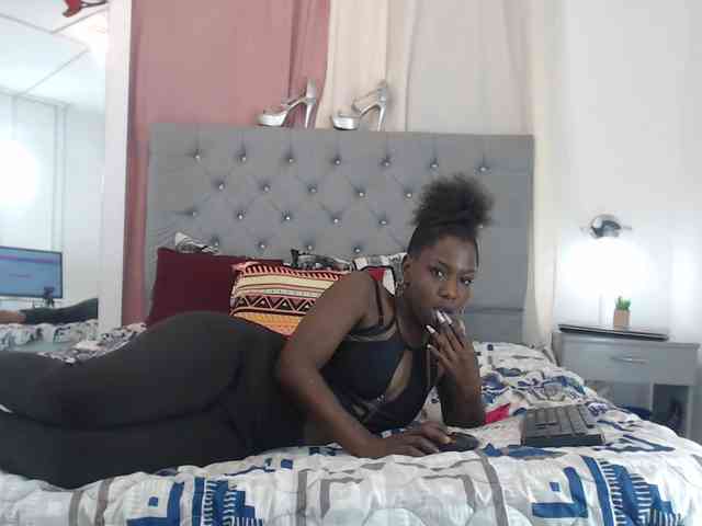 KarolLewys webcam
