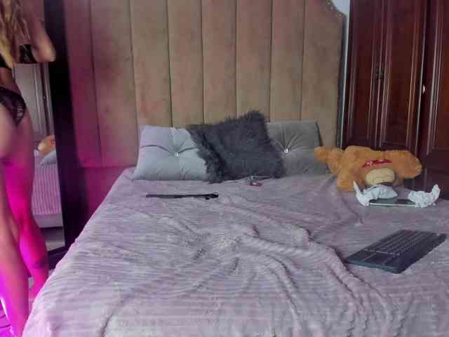 AdyJules webcam