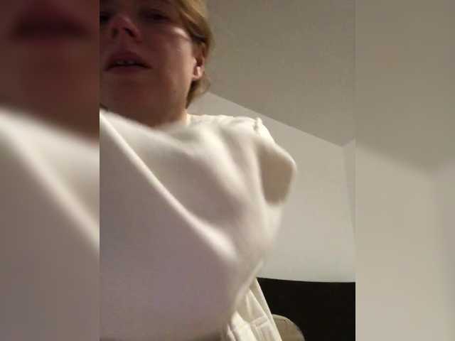 Katij23's BongaCams show and profile