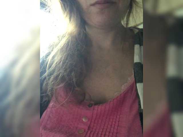 Katij23's BongaCams show and profile