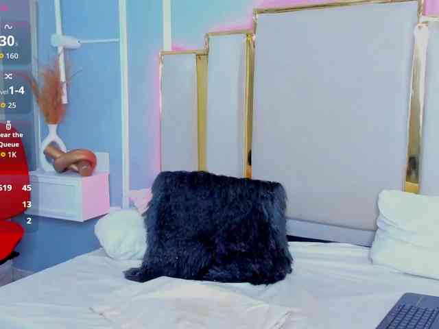 Aurora-queen webcam