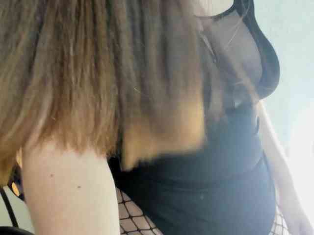 ABRILMILLER-VC webcam