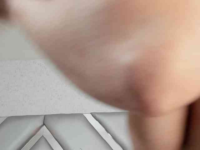 ABRILMILLER-VC webcam