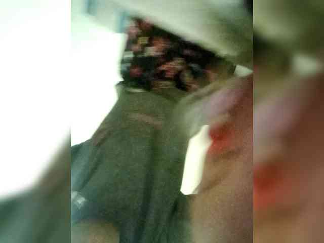 Melanii111 Melanii111