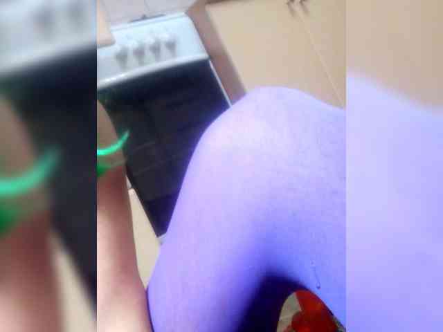 Gina88a Live Webcam on BongaCams