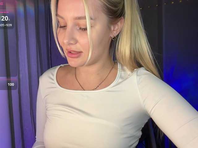 Alicemiumur webcam