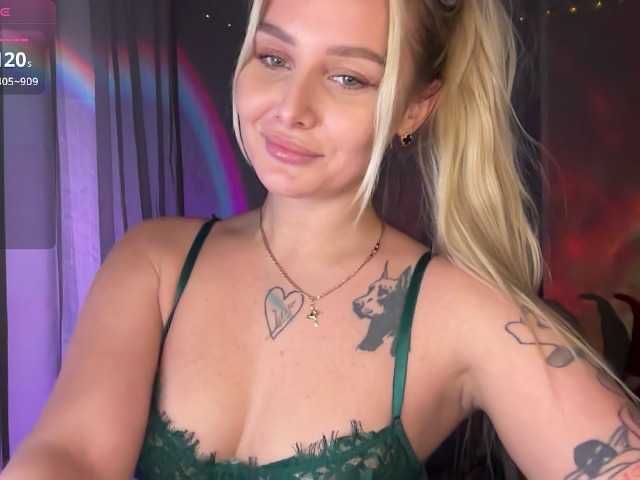 Alicemiumur's BongaCams show and profile