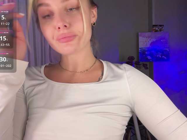 Alicemiumur's BongaCams show and profile