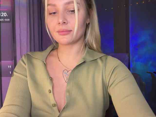 Alicemiumur webcam