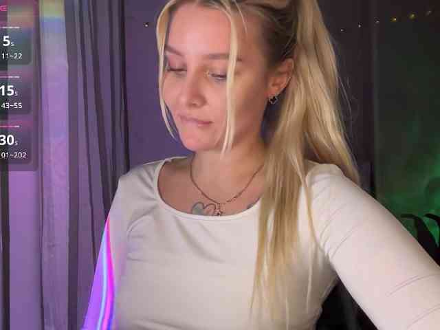 Alicemiumur webcam