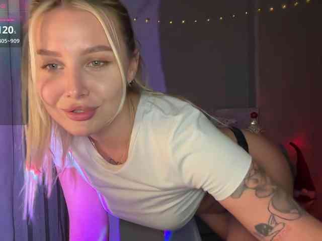 Alicemiumur webcam
