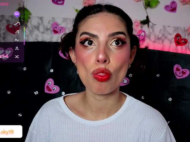 ninasky's BongaCams show and profile