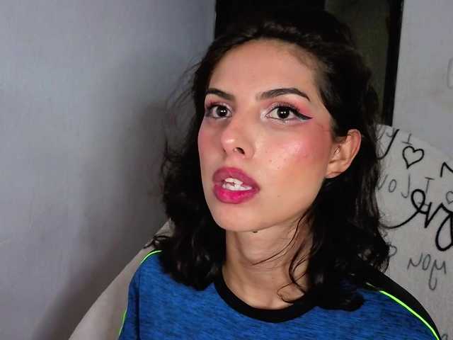 ninasky's BongaCams show and profile