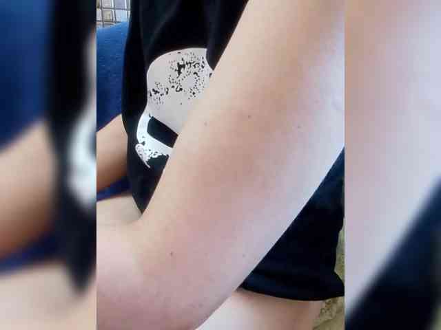 Vitaminka0572 webcam