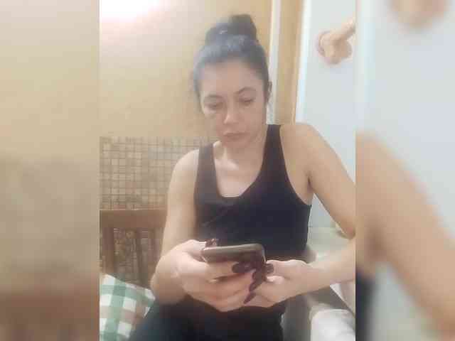 Vitaminka0572 webcam