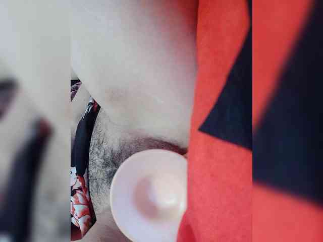 Vitaminka0572 webcam