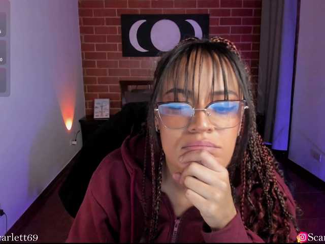 CurlyScarlett13's BongaCams show and profile