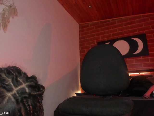 CurlyScarlett13's BongaCams show and profile