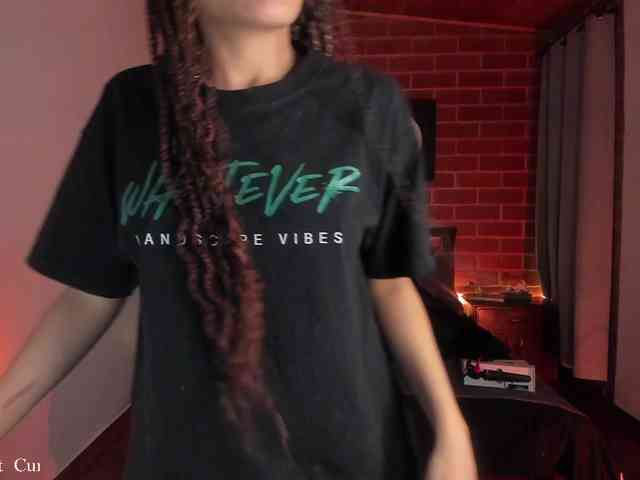 CurlyScarlett13 CurlyScarlett13