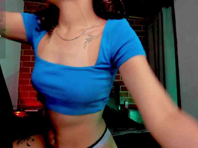 CurlyScarlett13 CurlyScarlett13