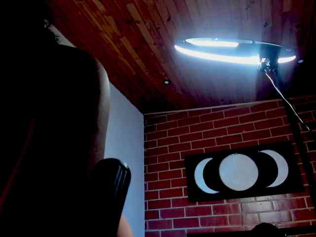 CurlyScarlett13 CurlyScarlett13