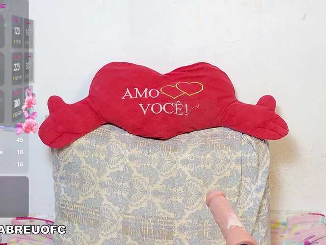 Geozinhaa's BongaCams show and profile