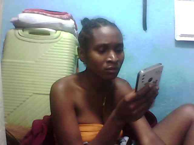 Zuana021 webcam