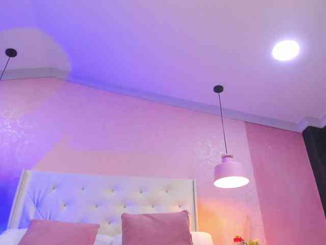 BossDominator Live Webcam on BongaCams