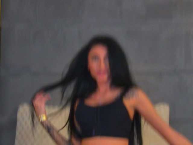 MadisonKroft's BongaCams show and profile