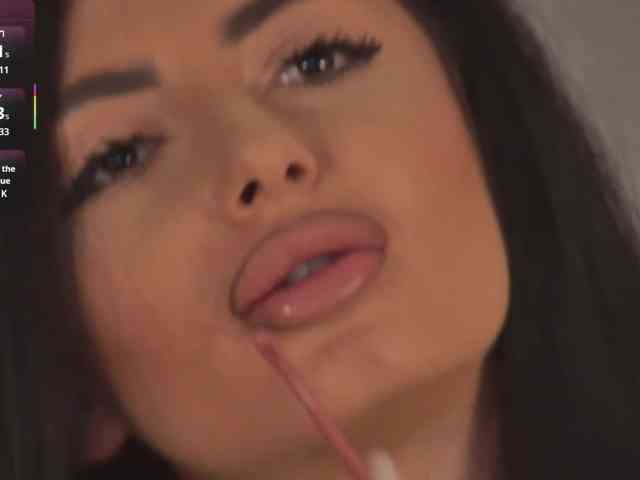 MadisonKroft MadisonKroft