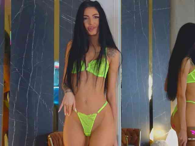 MadisonKroft Live Webcam on BongaCams