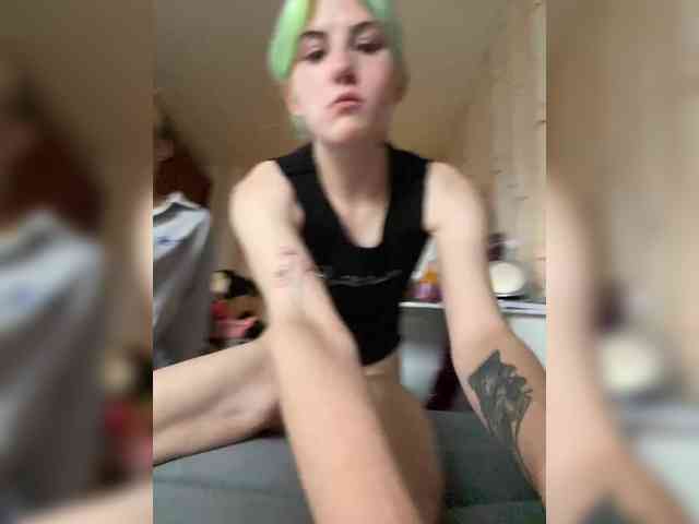 gothicHARDXXX webcam